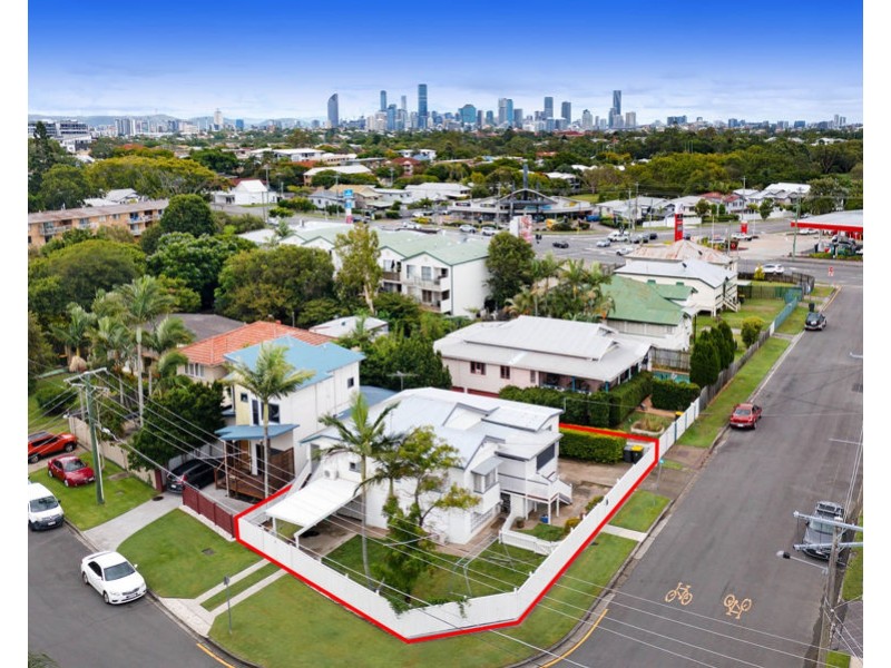 9 Harwill Street, Coorparoo QLD 4151