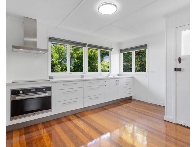 20 Fry Street, Holland Park QLD 4121