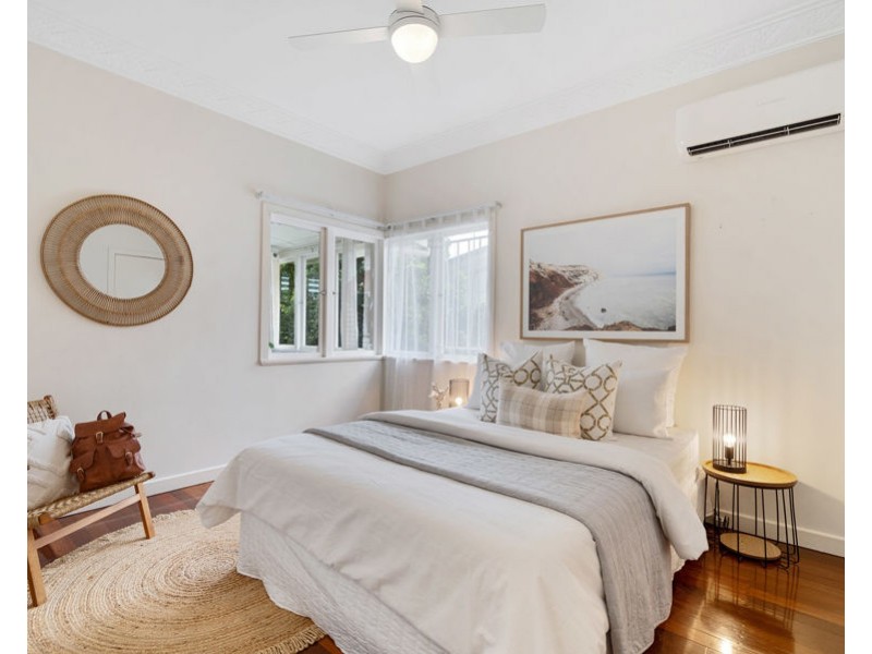 16 Shire Street, Coorparoo QLD 4151