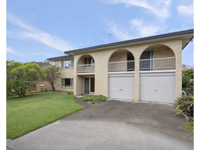 25 Fenimore St, Wishart QLD 4122