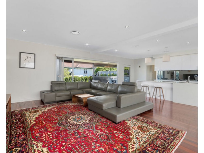 21 Pelham Street, Coorparoo QLD 4151