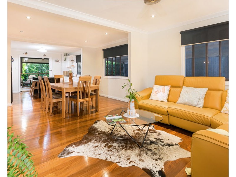 25 Roby Street, Wynnum QLD 4178