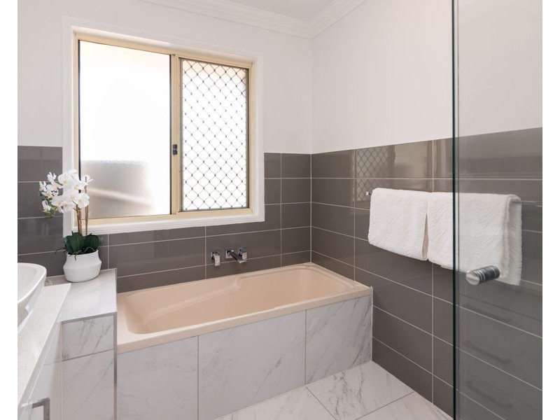 18 Excelsia Court, Capalaba QLD 4157