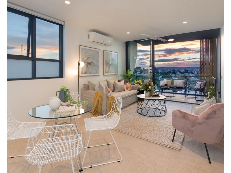 801/ 58 Manilla Street, East Brisbane QLD 4169