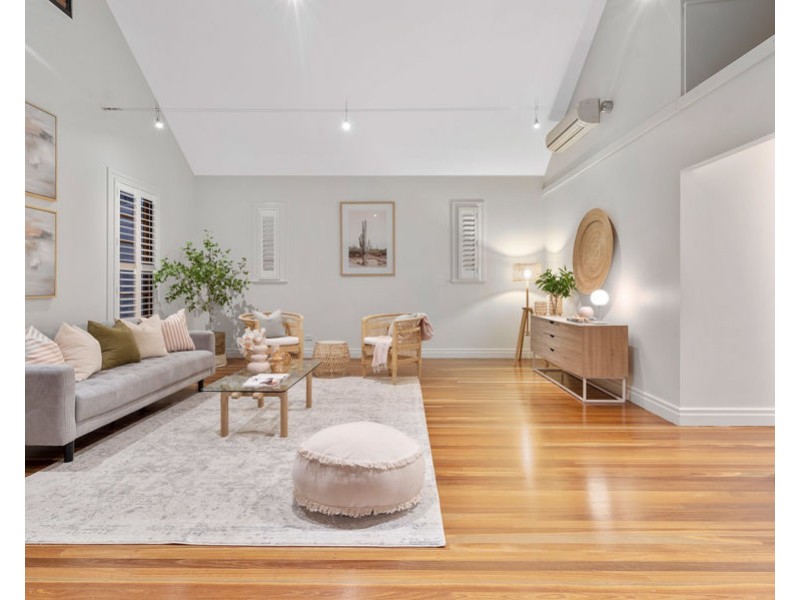 18 Procyon Street, Coorparoo QLD 4151