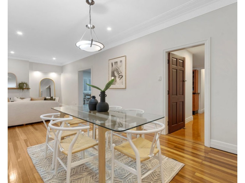 18 Procyon Street, Coorparoo QLD 4151