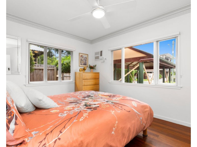 60 Anzac Road, Carina Heights QLD 4152