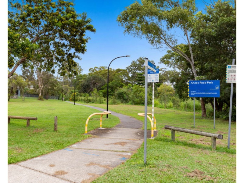 60 Anzac Road, Carina Heights QLD 4152