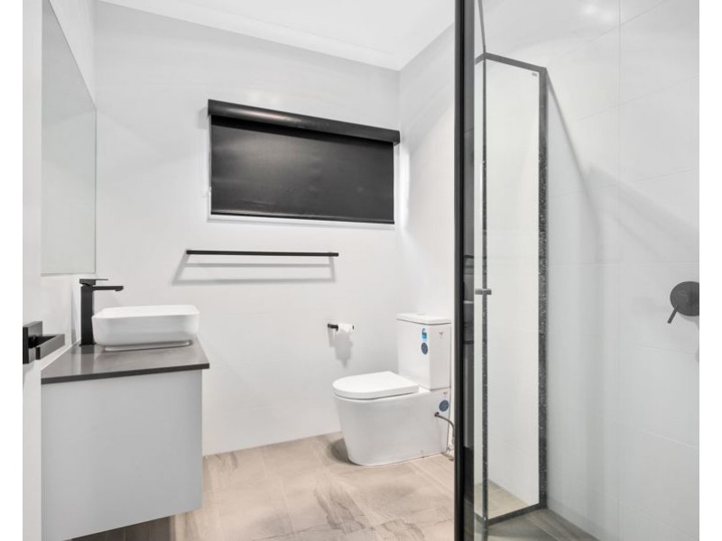 4a Blanch Street, Manly West QLD 4179