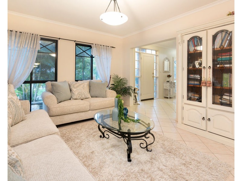 39 Michelangelo Crescent, Mackenzie QLD 4156