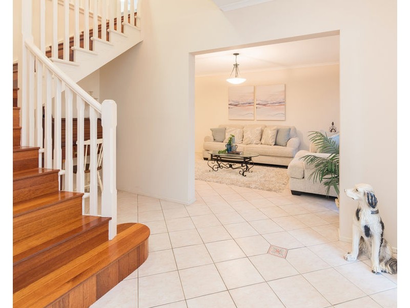 39 Michelangelo Crescent, Mackenzie QLD 4156