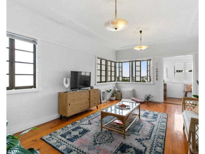 29 Oxley Dr, Holland Park QLD 4121