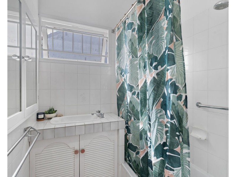 24 Queensthorpe St, Tarragindi QLD 4121