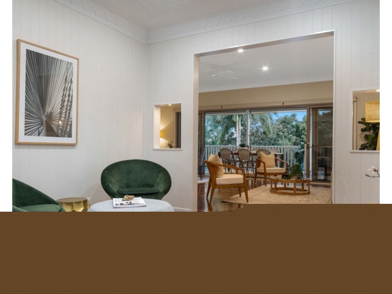 17 Burlington Street, Holland Park QLD 4121