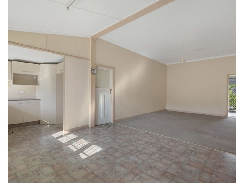 19 Joffre st, Coorparoo QLD 4151