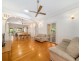 16 Peasant St, Holland Park West QLD 4121
