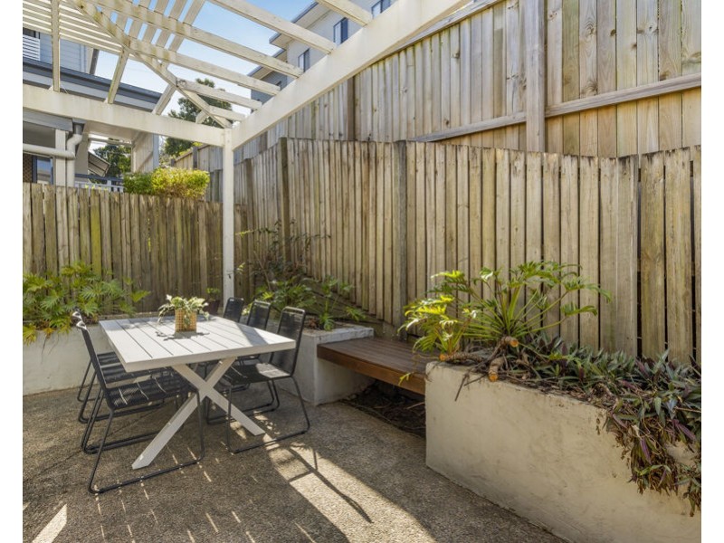 3 / 87 Sackville Street, Greenslopes QLD 4120