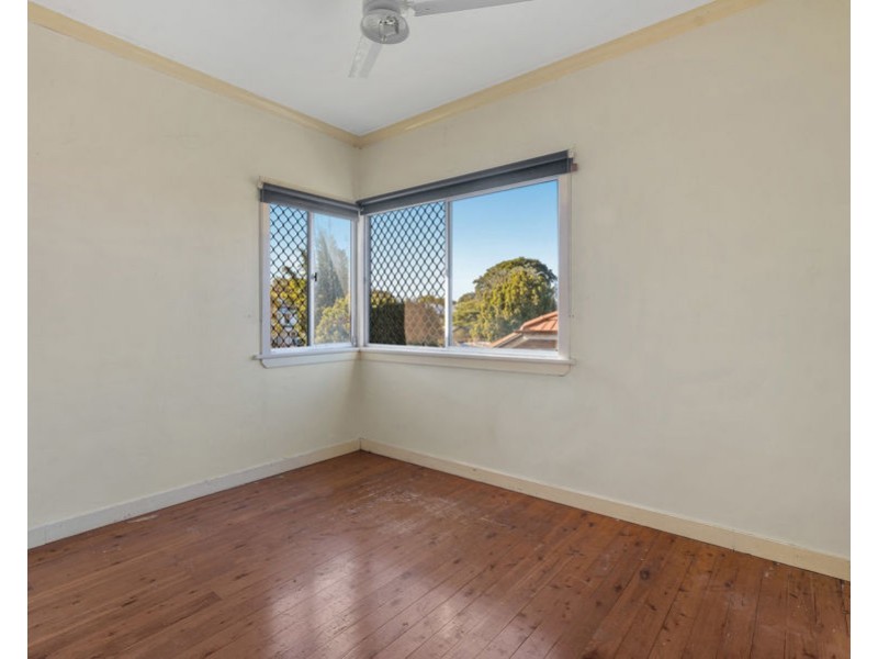 14 Canning St, Holland Park QLD 4121