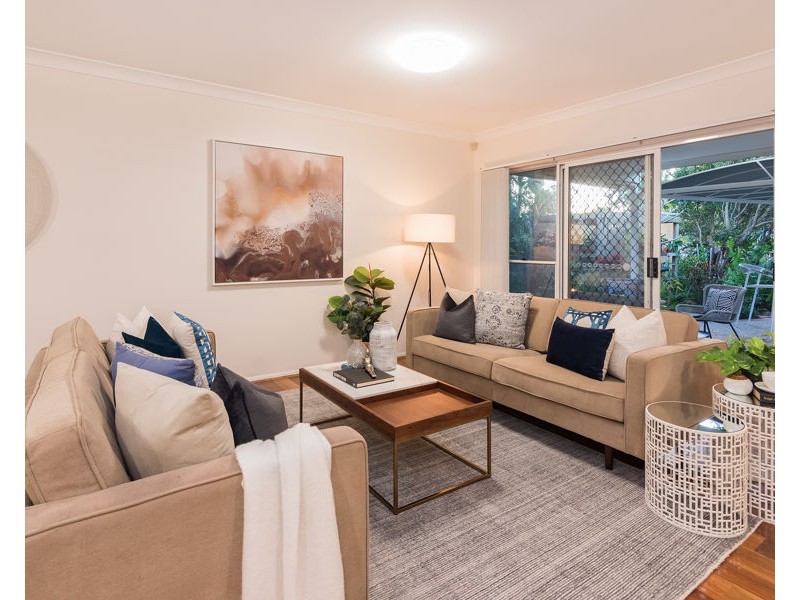 78 Windsor Place, Carindale QLD 4152