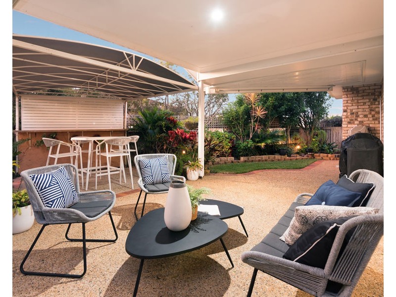 78 Windsor Place, Carindale QLD 4152