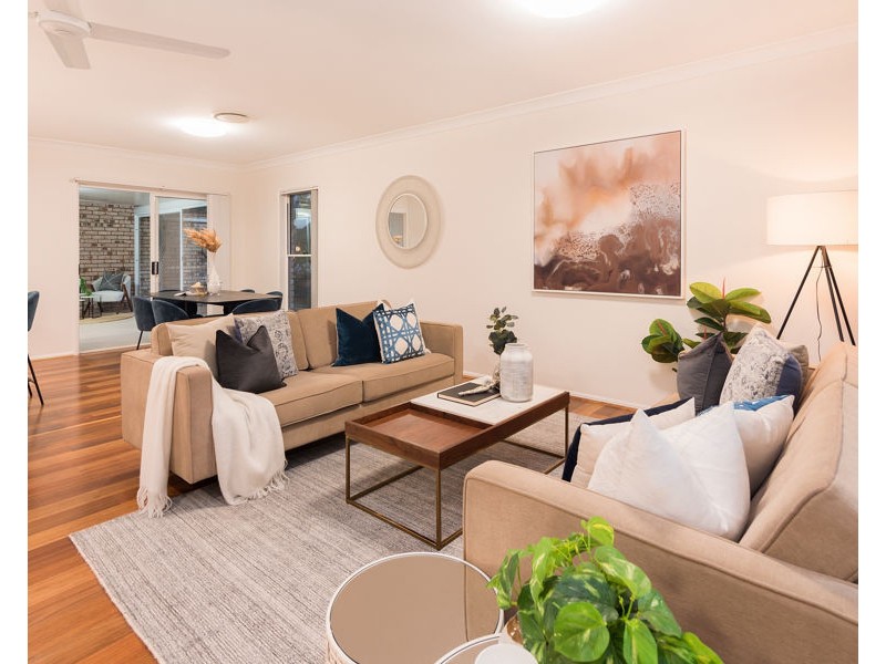 78 Windsor Place, Carindale QLD 4152