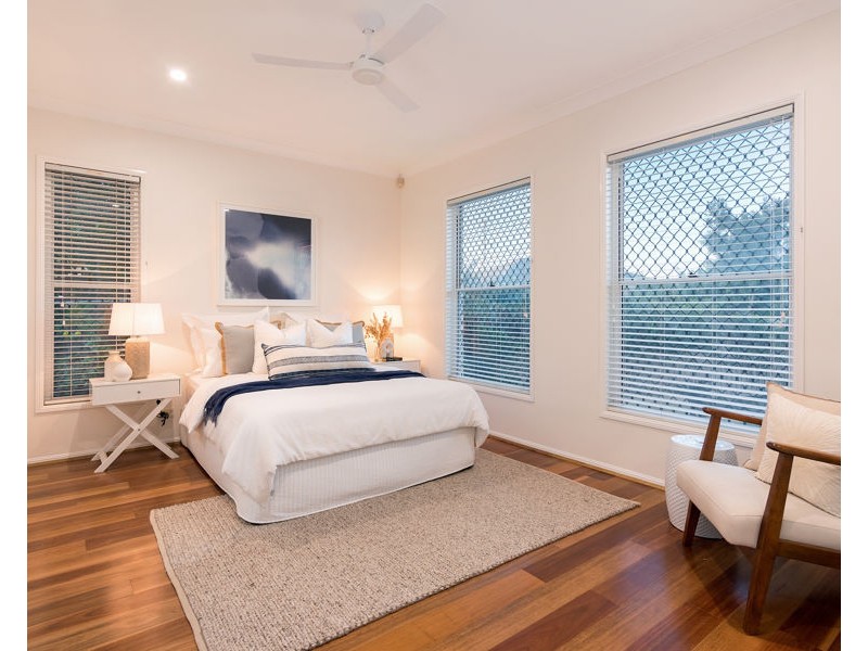 78 Windsor Place, Carindale QLD 4152