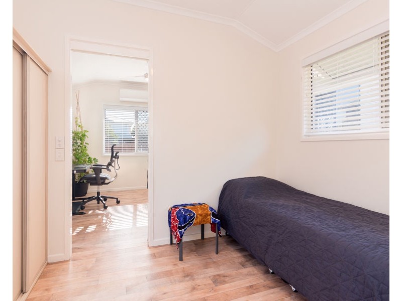 97 Grattan Terrace, Manly QLD 4179