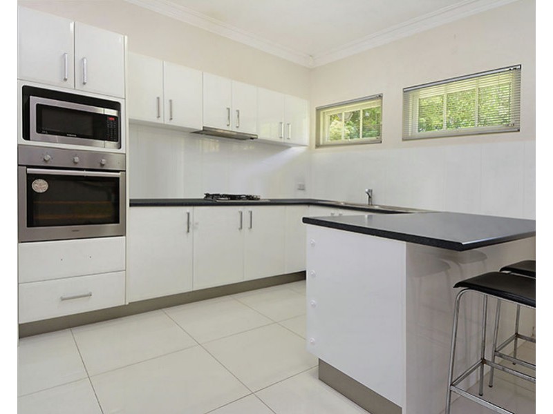 67 Macaulay Street, Coorparoo QLD 4151