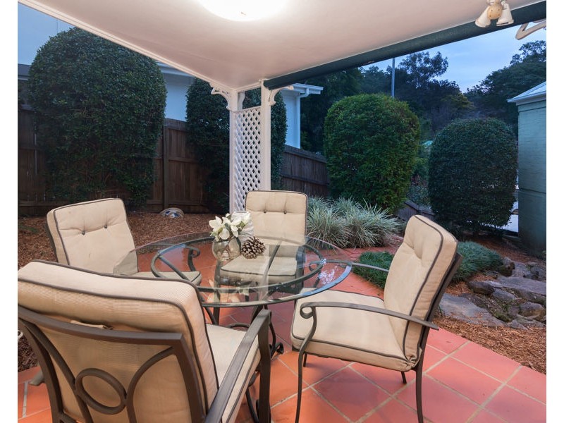 42A Gordon Road, Bardon QLD 4065