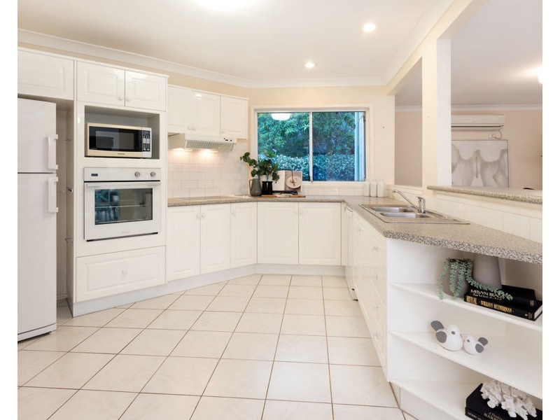 42A Gordon Road, Bardon QLD 4065