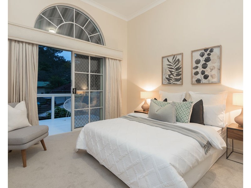42A Gordon Road, Bardon QLD 4065