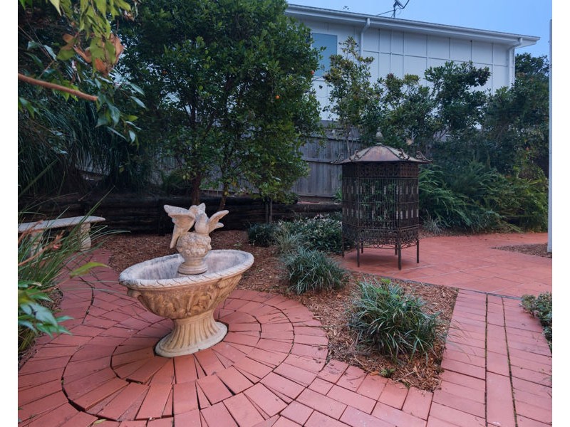 42A Gordon Road, Bardon QLD 4065