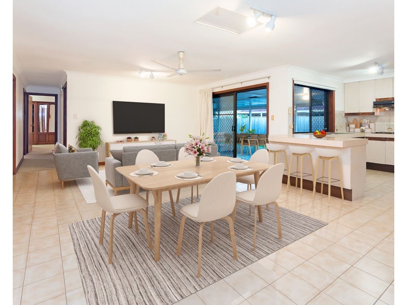 22 Briarwood Street, Carindale QLD 4152