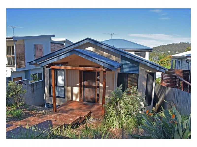 36a Hockings Street, Holland Park West QLD 4121