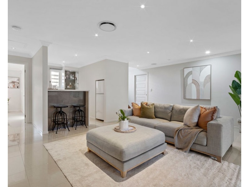 57 Amethyst Street, Holland Park QLD 4121