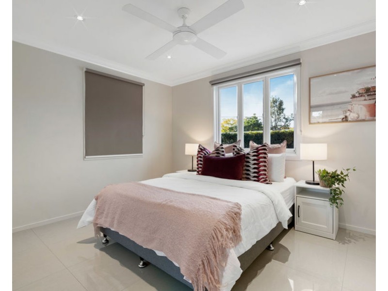 57 Amethyst Street, Holland Park QLD 4121