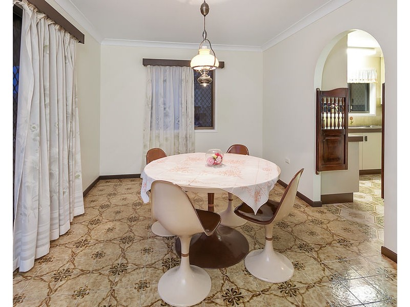 35 Indus Street, Camp Hill QLD 4152