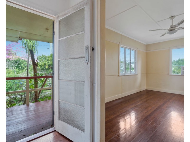 26 Gordon Parade, Mount Gravatt East QLD 4122