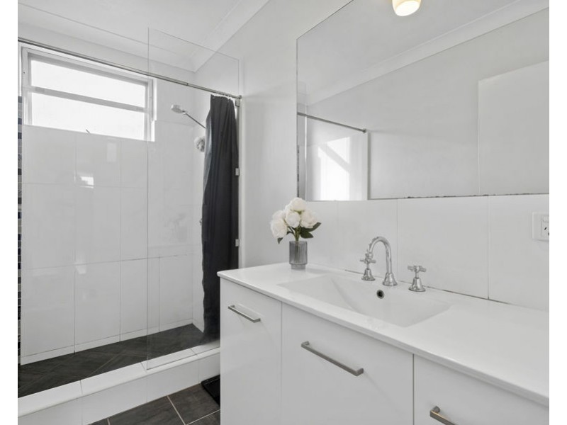 6/90 French Street, Coorparoo QLD 4151