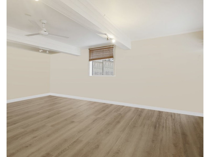 15 Barton Pde, Balmoral QLD 4171