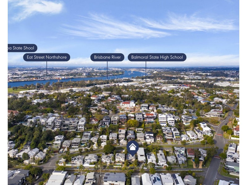 15 Barton Pde, Balmoral QLD 4171