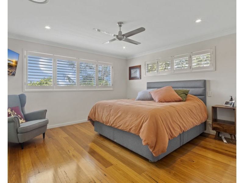 63 Stella St, Holland Park QLD 4121