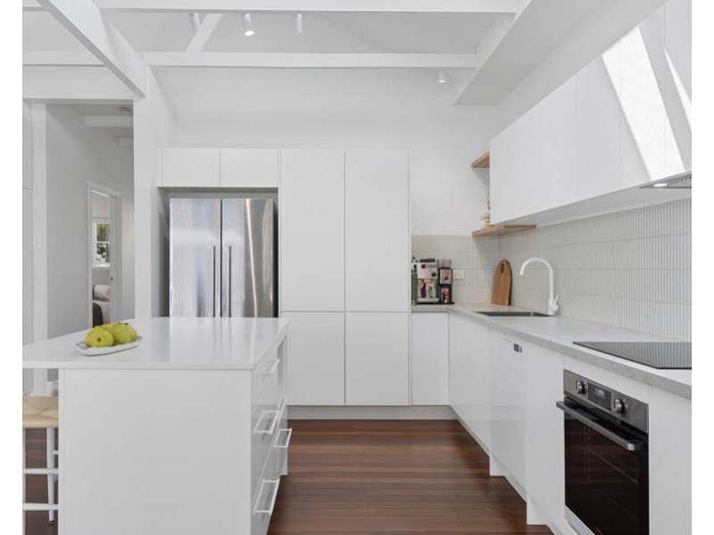 75 Victoria Terrace, Greenslopes QLD 4120