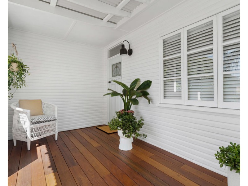 75 Victoria Terrace, Greenslopes QLD 4120