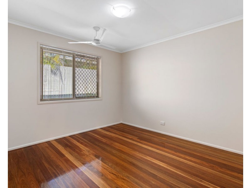 25 Maisie Pl, Eight Mile Plains QLD 4113