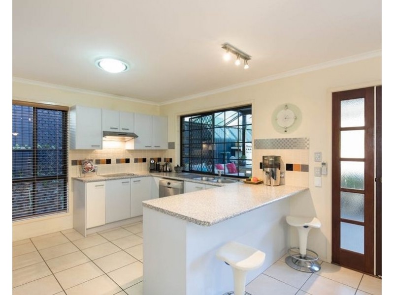 2A Kildare Street, Carina Heights QLD 4152