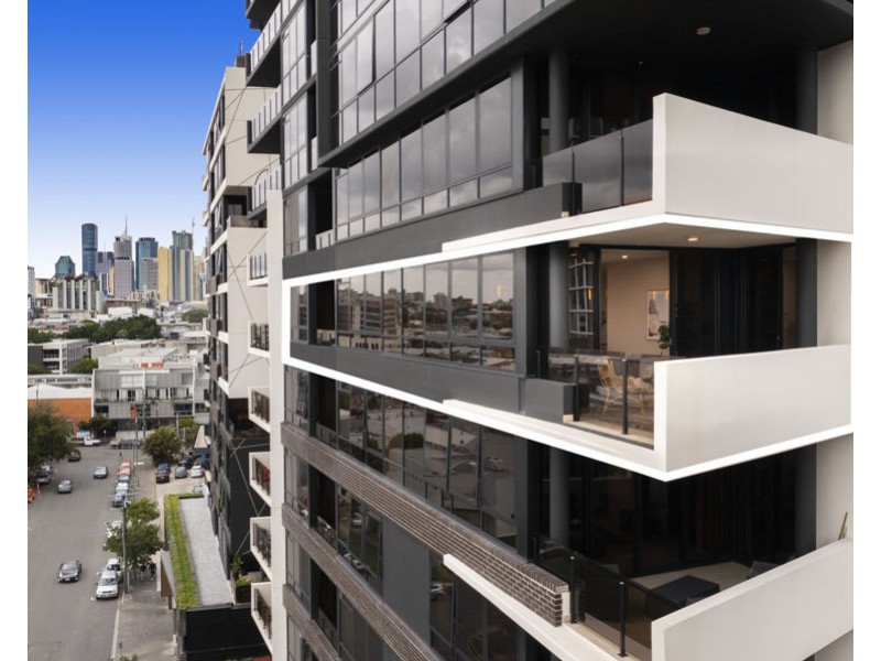 706/27 Commercial Road, Newstead QLD 4006