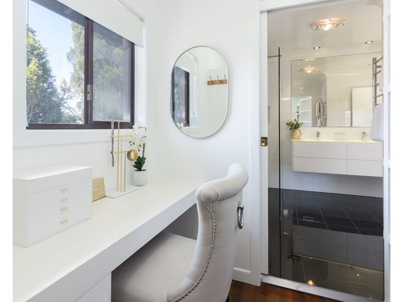 24 Glencoe Avenue, Tarragindi QLD 4121