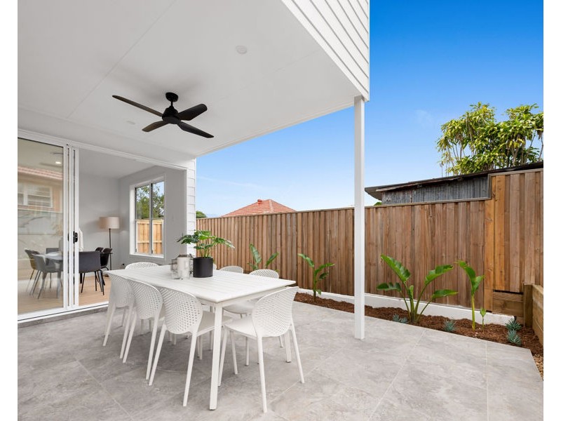 11 Waldheim Street, Annerley QLD 4103