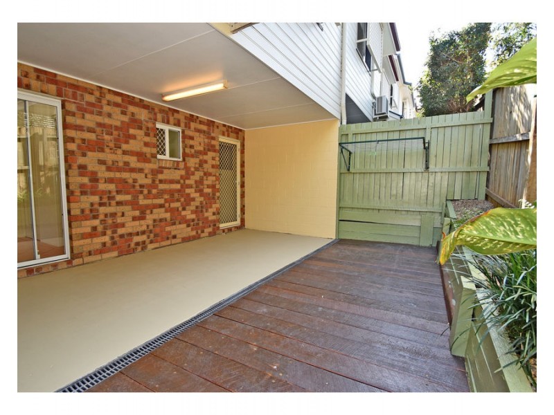 1/14 Beanga Street, Greenslopes QLD 4120